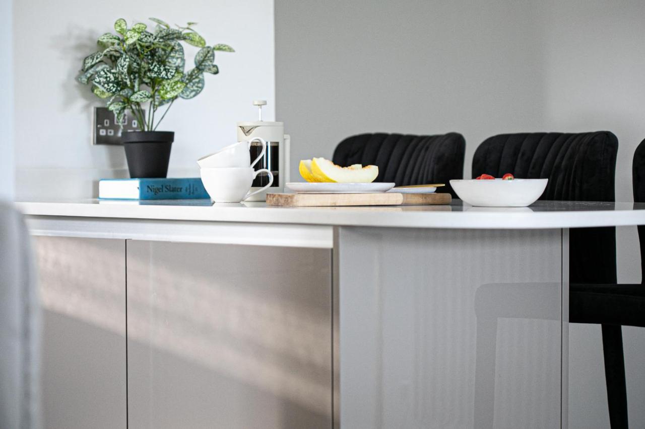 The Seaview Suites At The Corbyn Apartments Torquay Εξωτερικό φωτογραφία