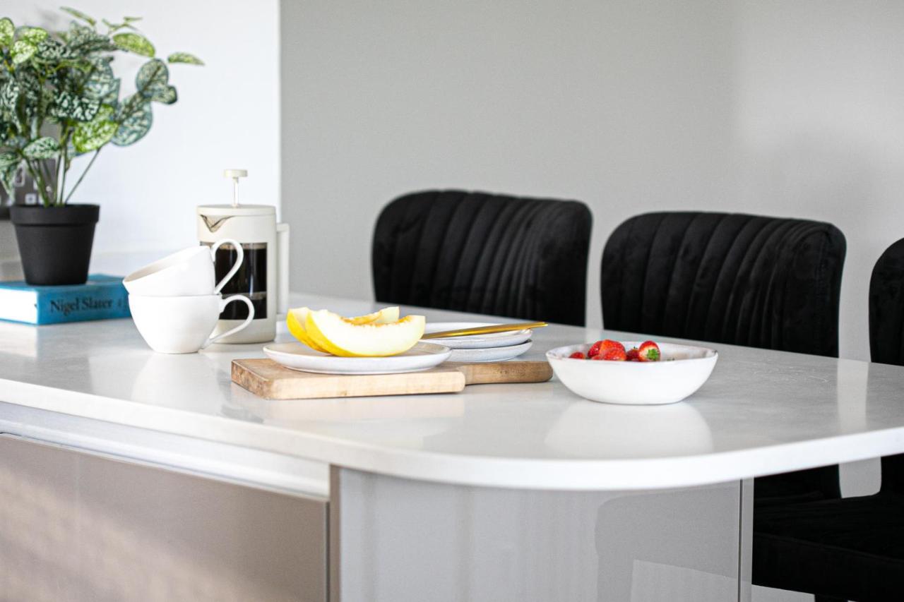 The Seaview Suites At The Corbyn Apartments Torquay Εξωτερικό φωτογραφία