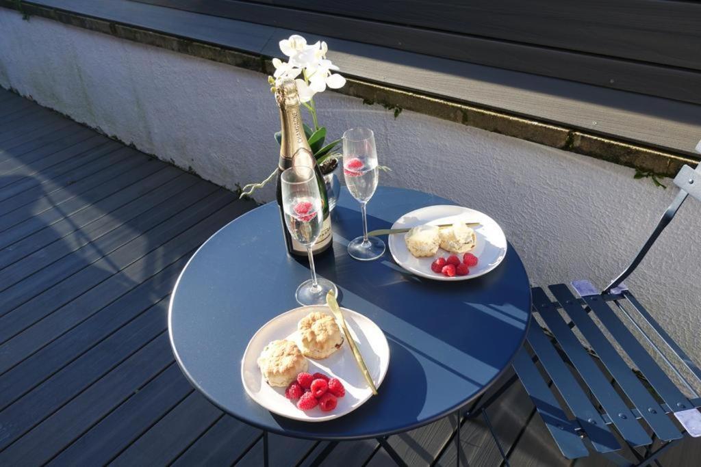 The Seaview Suites At The Corbyn Apartments Torquay Εξωτερικό φωτογραφία