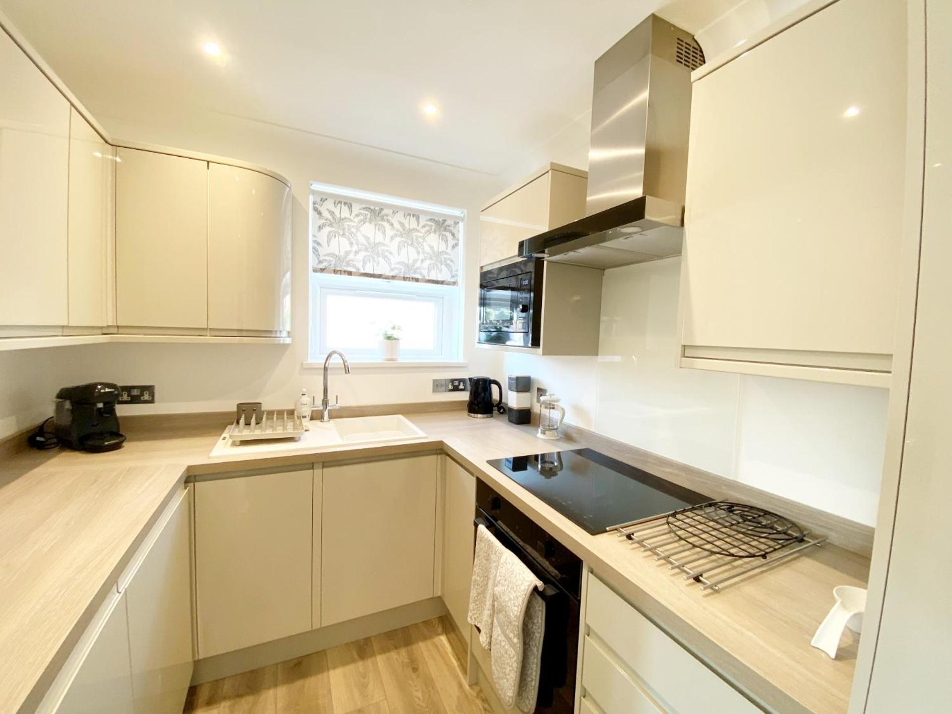 The Seaview Suites At The Corbyn Apartments Torquay Εξωτερικό φωτογραφία
